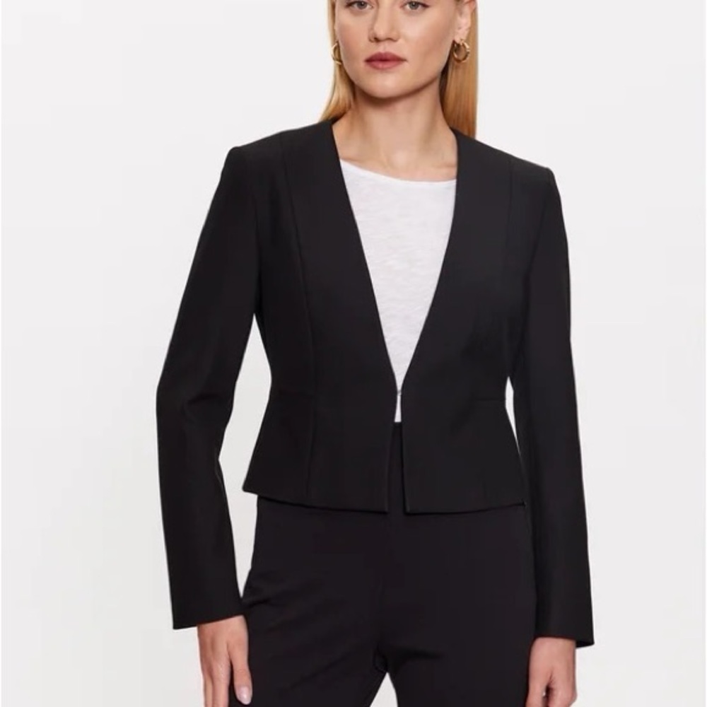 Hugo Boss Elegant Black Women's Blazer